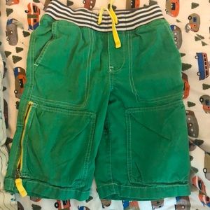 Green Mini Biden shorts size 5y